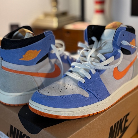 ALMOST NEW - WORN ONCE - MENS 10 - AIR JORDAN 1 ZM - AIR CMFT 2 - FLORIDA GATORS main image 10